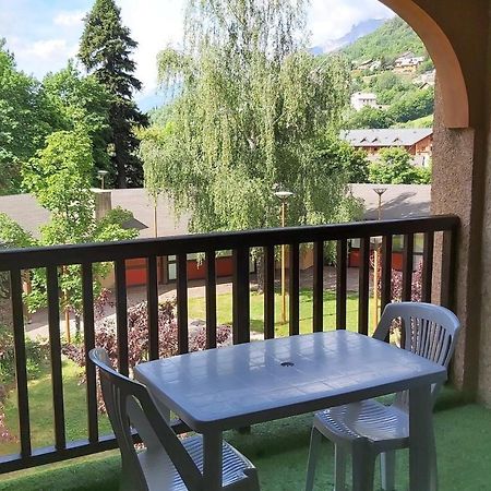 Apartment with balcony near Briançon Exterior foto