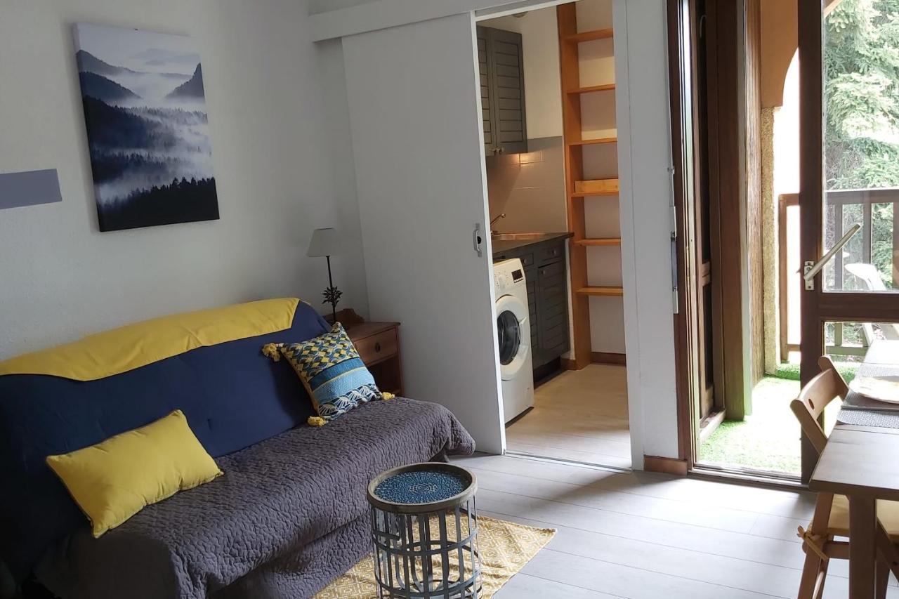Apartment with balcony near Briançon Exterior foto
